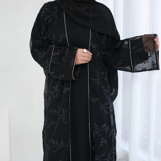 Layali — Abaya avec Kimono Brodé